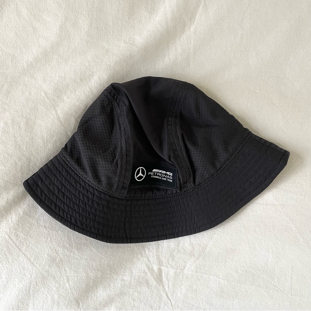 mercedes petronas f1 team official puma bucket hat